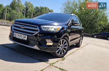 Позашляховик / Кросовер Ford Escape 2016 в Дніпрі