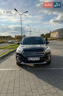 Позашляховик / Кросовер Ford Escape 2018 в Львові