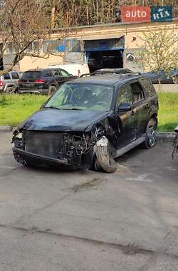 Внедорожник / Кроссовер Ford Escape 2010 в 