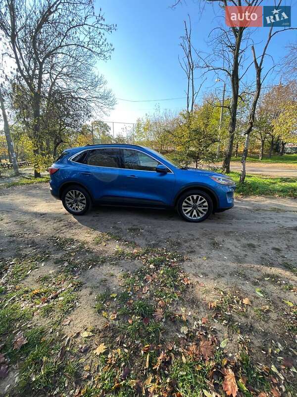 Позашляховик / Кросовер Ford Escape 2020 в Одесі