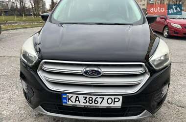 Внедорожник / Кроссовер Ford Escape 2016 в Киеве