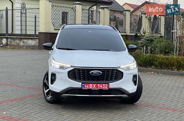 Внедорожник / Кроссовер Ford Escape 2023 в 