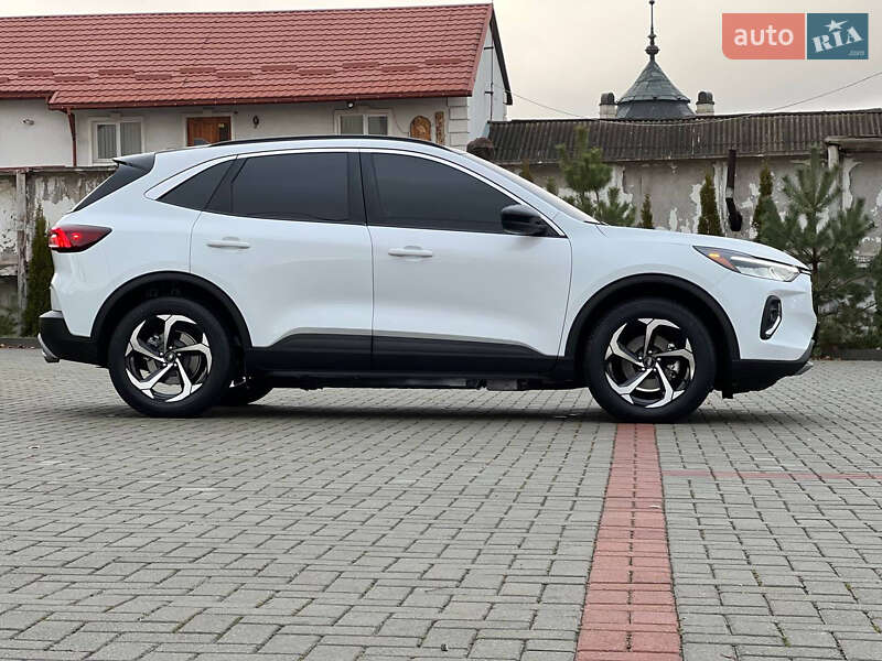 Внедорожник / Кроссовер Ford Escape 2023 в Львове фото 9 Внедорожник / Кроссовер Ford Escape 2023 в Львове