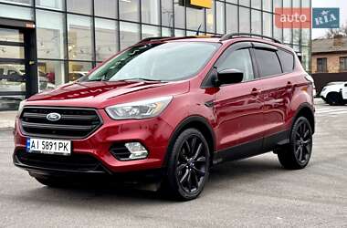 Внедорожник / Кроссовер Ford Escape 2016 в Белой Церкви