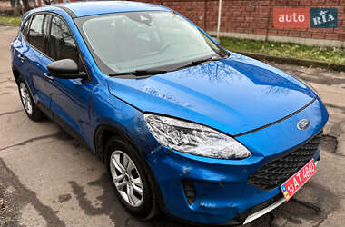 Внедорожник / Кроссовер Ford Escape 2020 в 