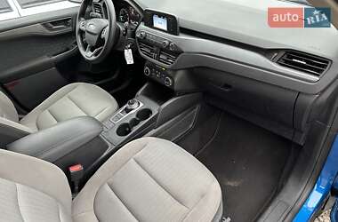 Внедорожник / Кроссовер Ford Escape 2020 в 