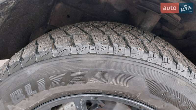 Внедорожник / Кроссовер Ford Escape 2012 в Днепре