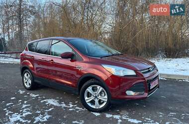 Внедорожник / Кроссовер Ford Escape 2016 в Дубно