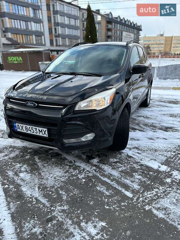 Внедорожник / Кроссовер Ford Escape 2016 в Харькове