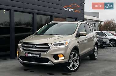 Позашляховик / Кросовер Ford Escape 2016 в Рівному