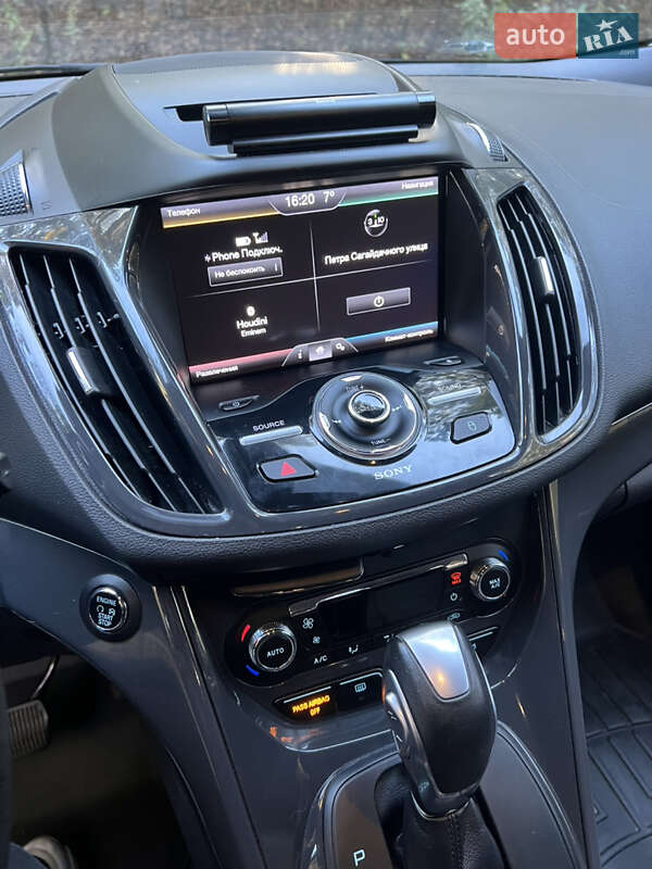 Позашляховик / Кросовер Ford Escape 2015 в Києві