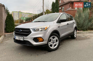 Внедорожник / Кроссовер Ford Escape 2017 в Киеве