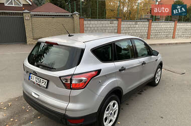 Внедорожник / Кроссовер Ford Escape 2017 в Киеве