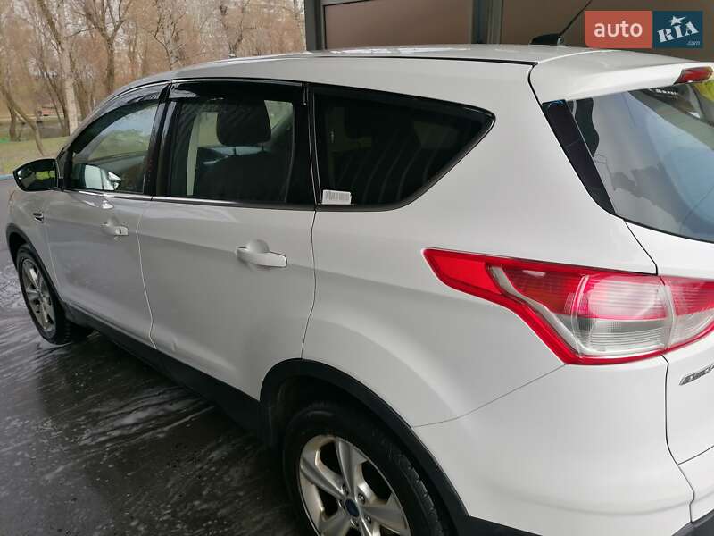Внедорожник / Кроссовер Ford Escape 2012 в Киеве