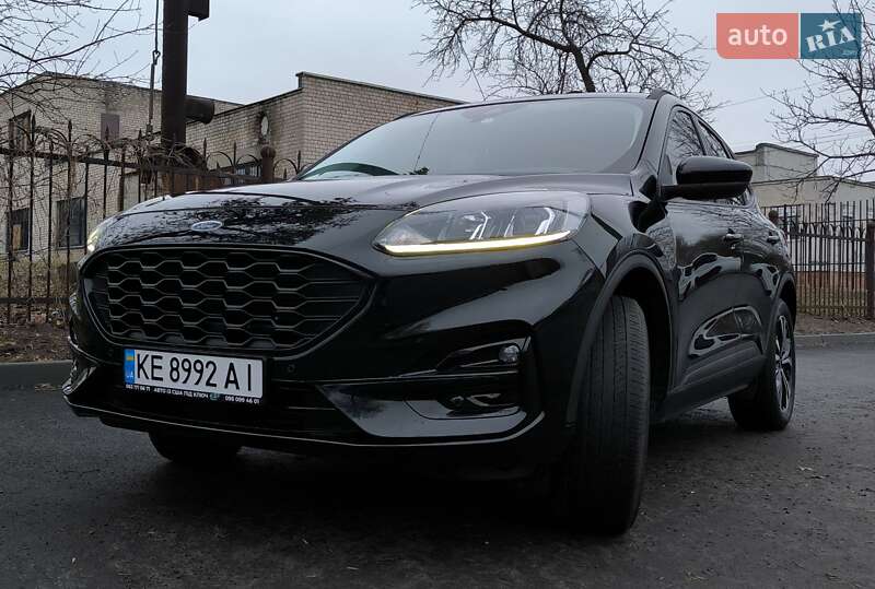 Внедорожник / Кроссовер Ford Escape 2021 в Павлограде