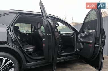 Внедорожник / Кроссовер Ford Escape 2021 в 