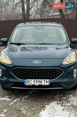Внедорожник / Кроссовер Ford Escape 2019 в 