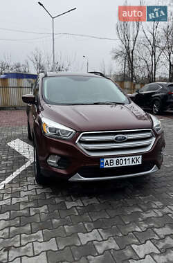 Внедорожник / Кроссовер Ford Escape 2017 в Виннице