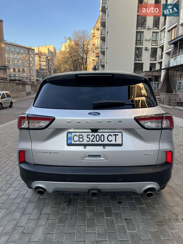 Внедорожник / Кроссовер Ford Escape 2020 в Киеве