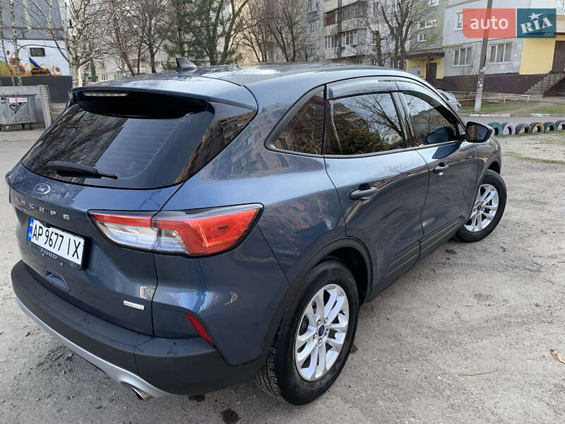 Позашляховик / Кросовер Ford Escape 2020 в Запоріжжі