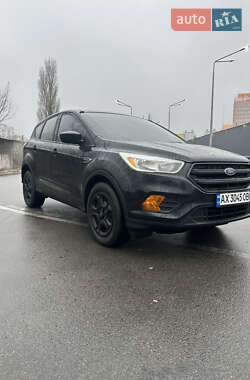 Позашляховик / Кросовер Ford Escape 2017 в Києві