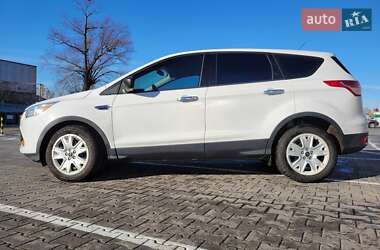 Внедорожник / Кроссовер Ford Escape 2015 в Черновцах