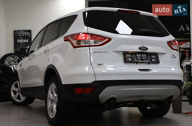 Позашляховик / Кросовер Ford Escape 2016 в Дрогобичі