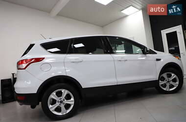 Позашляховик / Кросовер Ford Escape 2016 в Дрогобичі