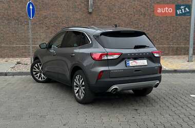 Внедорожник / Кроссовер Ford Escape 2022 в 