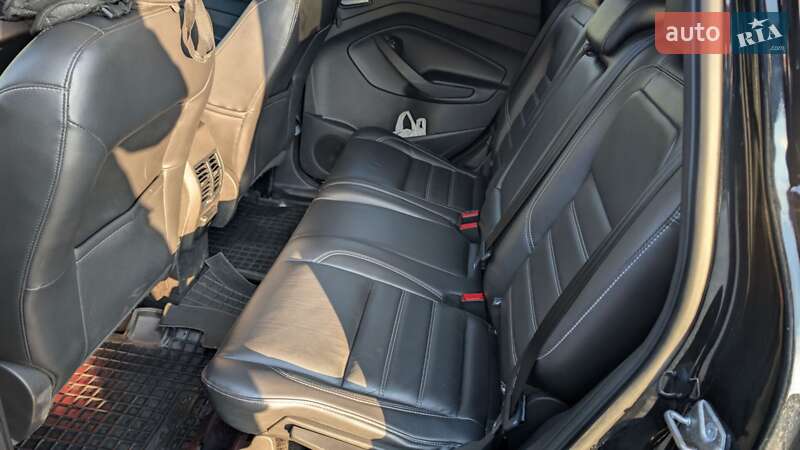 Внедорожник / Кроссовер Ford Escape 2017 в Коростышеве