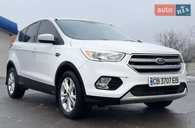 Позашляховик / Кросовер Ford Escape 2017 в Лубнах