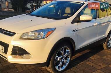 Внедорожник / Кроссовер Ford Escape 2016 в 