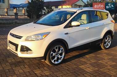 Внедорожник / Кроссовер Ford Escape 2016 в 