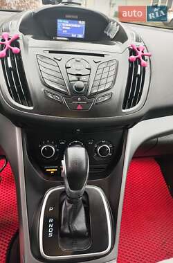 Внедорожник / Кроссовер Ford Escape 2013 в Кременце