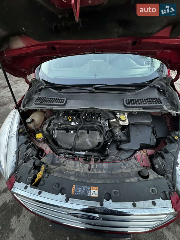 Внедорожник / Кроссовер Ford Escape 2018 в Кролевце