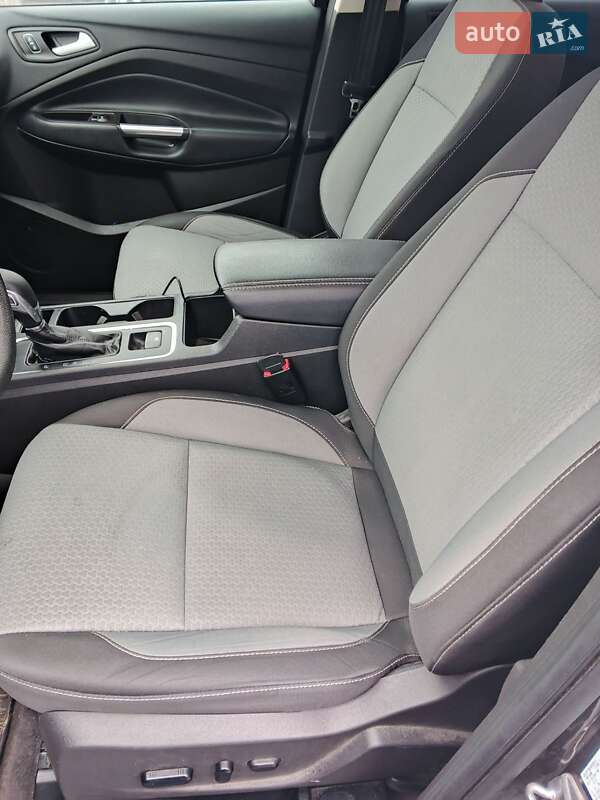 Внедорожник / Кроссовер Ford Escape 2019 в Каменском фото 10 Внедорожник / Кроссовер Ford Escape 2019 в Каменском