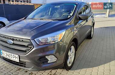 Внедорожник / Кроссовер Ford Escape 2017 в Ирпене