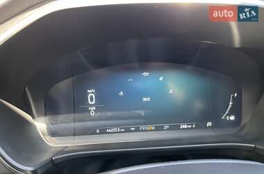 Внедорожник / Кроссовер Ford Escape 2020 в 