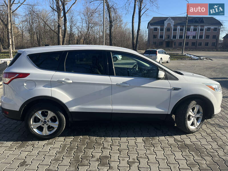 Внедорожник / Кроссовер Ford Escape 2014 в Трускавце