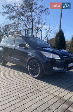 Внедорожник / Кроссовер Ford Escape 2013 в 