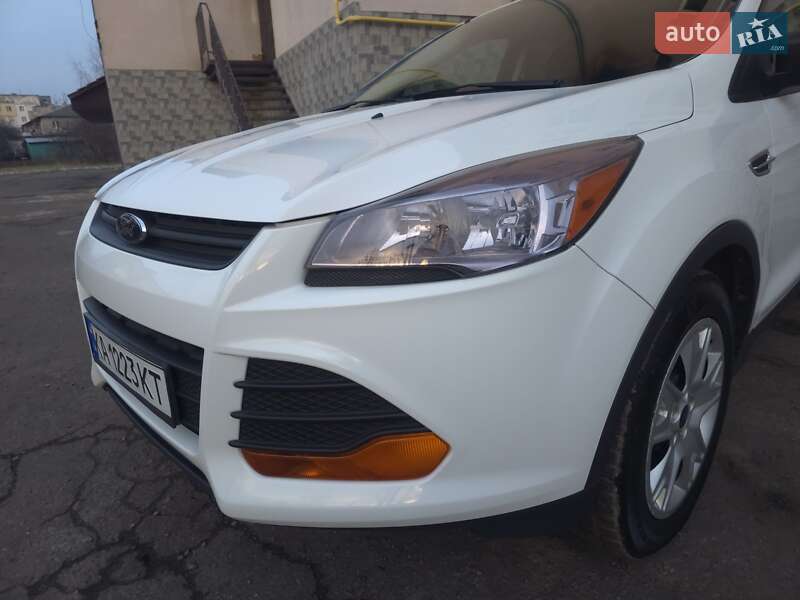 Внедорожник / Кроссовер Ford Escape 2013 в Жовкве