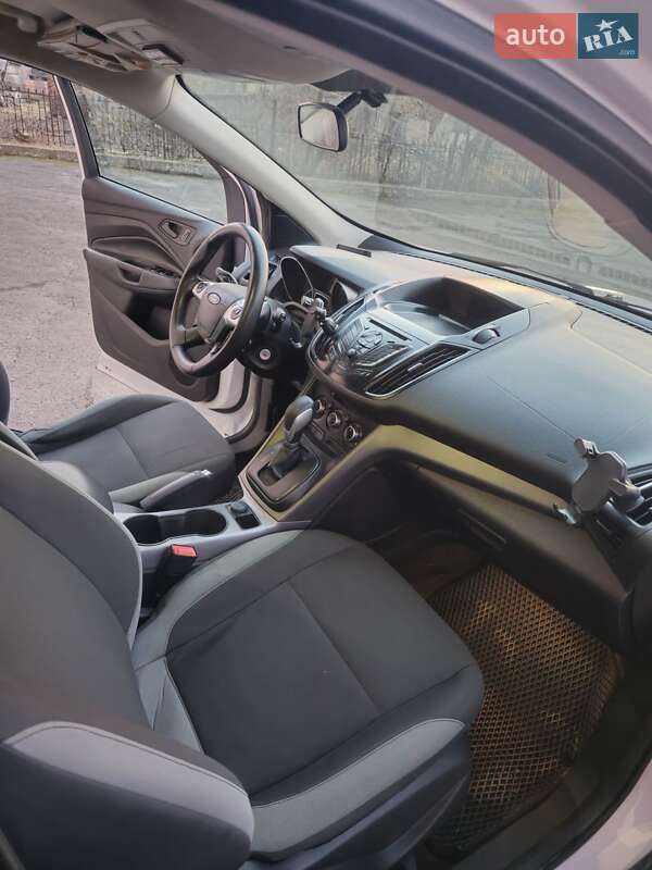 Внедорожник / Кроссовер Ford Escape 2013 в Жовкве