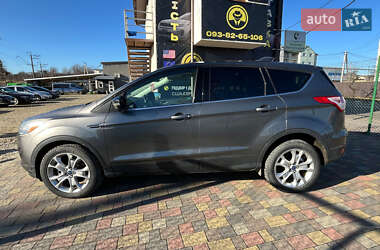 Внедорожник / Кроссовер Ford Escape 2012 в Стрые