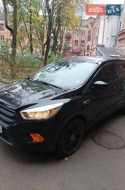 Позашляховик / Кросовер Ford Escape 2016 в Рівному