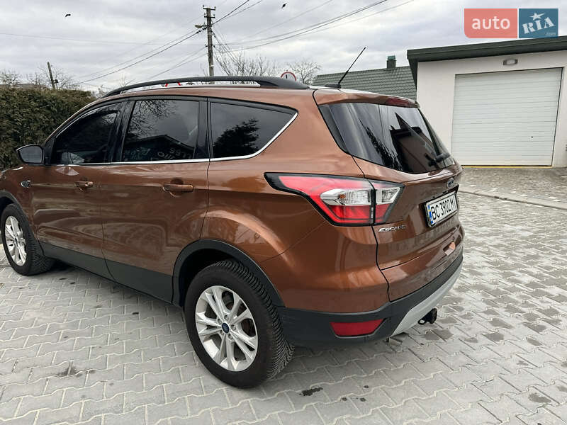 Внедорожник / Кроссовер Ford Escape 2016 в Трускавце