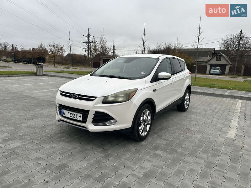 Внедорожник / Кроссовер Ford Escape 2012 в 