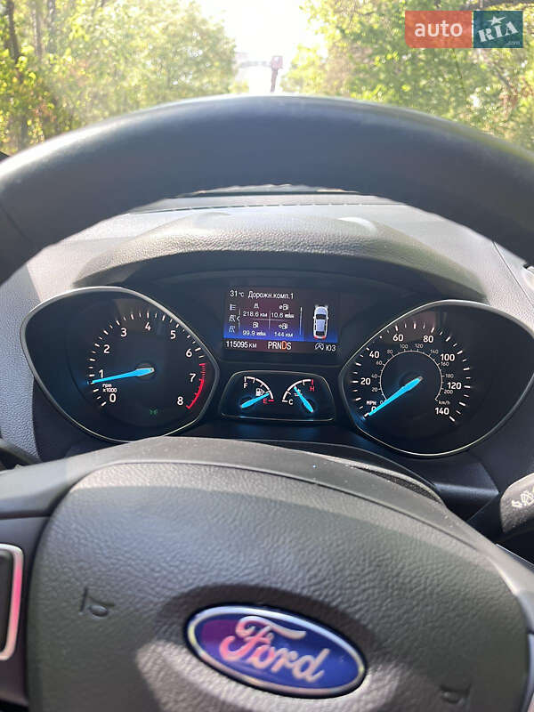 Внедорожник / Кроссовер Ford Escape 2018 в Кременчуге