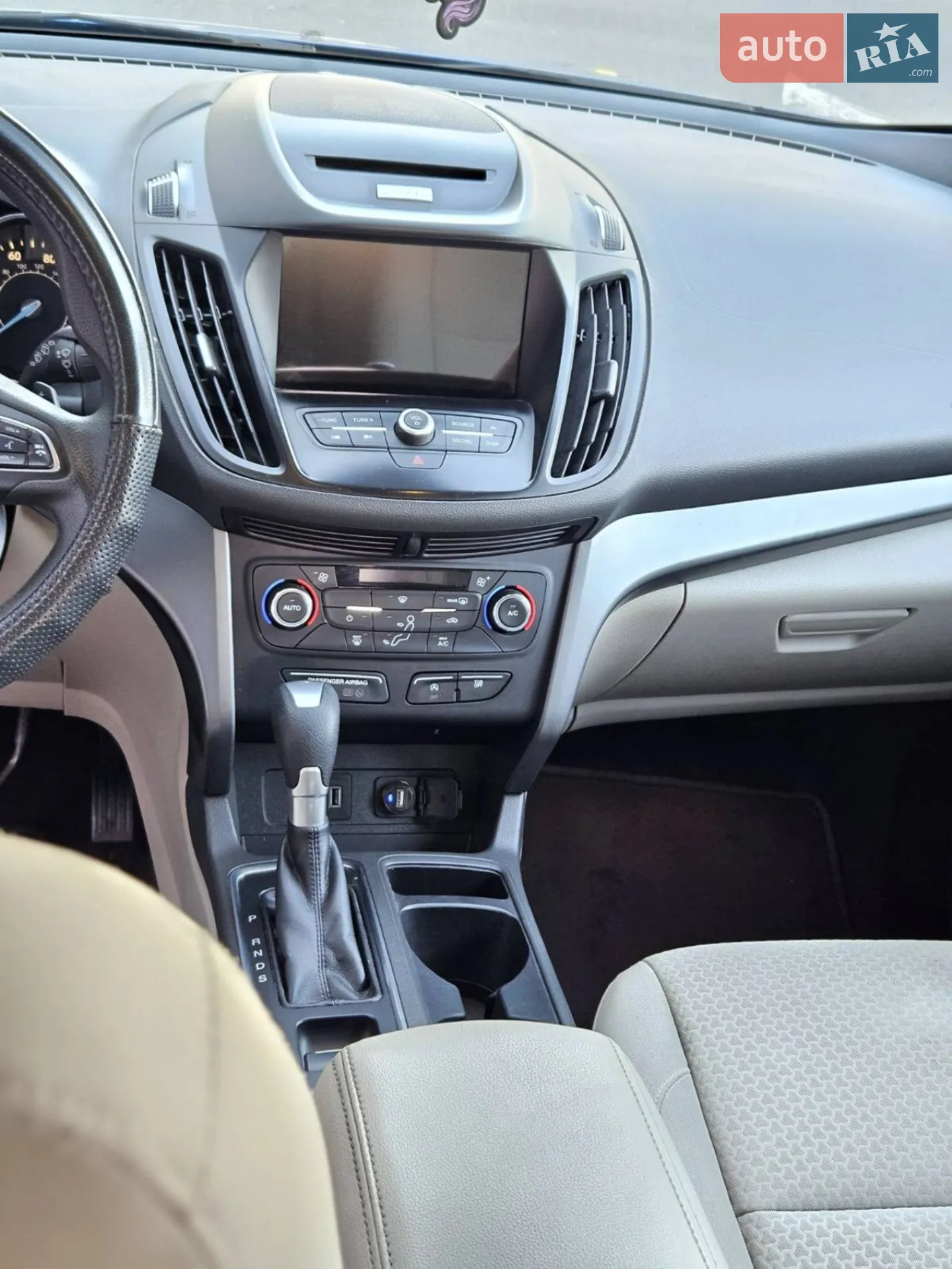 2016 Ford Escape - мініатюра 18