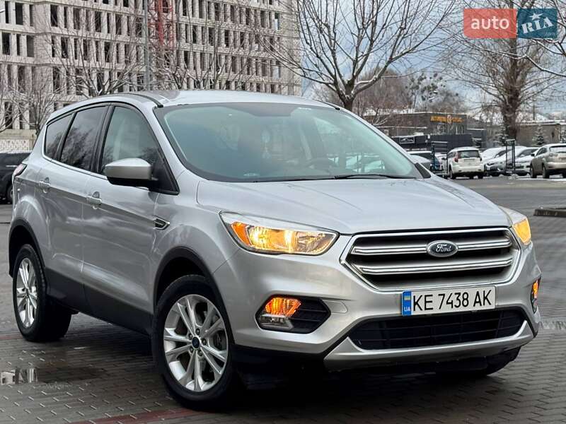 Позашляховик / Кросовер Ford Escape 2017 в Дніпрі