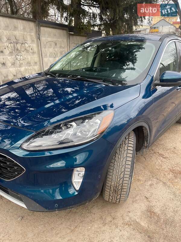 Внедорожник / Кроссовер Ford Escape 2019 в Хмельницком
